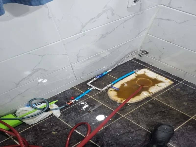 금천구변기막힘, 계절마다 달라지는 막힘 원인